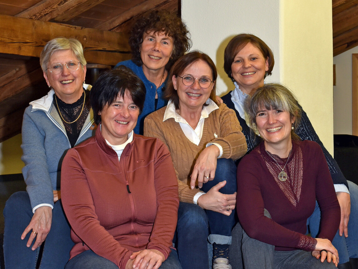 Gemeinde Lenggries, Das Team der Gemeindebücherei 2026 Ein Gruppenbild des Teams der Lenggrieser Gemeindebücherei